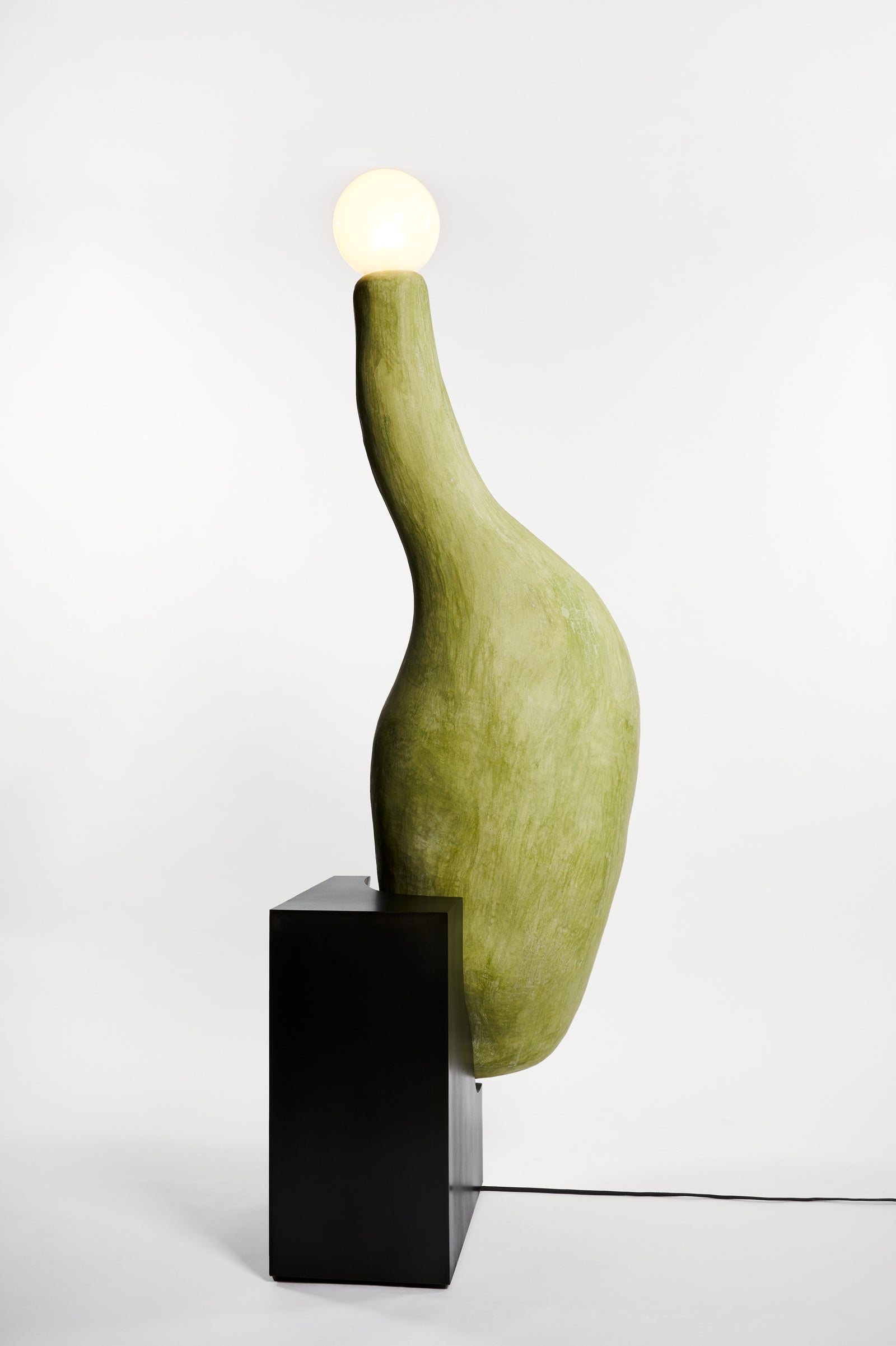 20201008_J_shape_studio_tentac