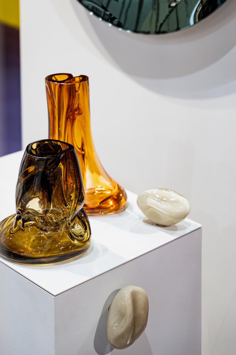 Elara Vase II Blown Glass. Vase by Homa