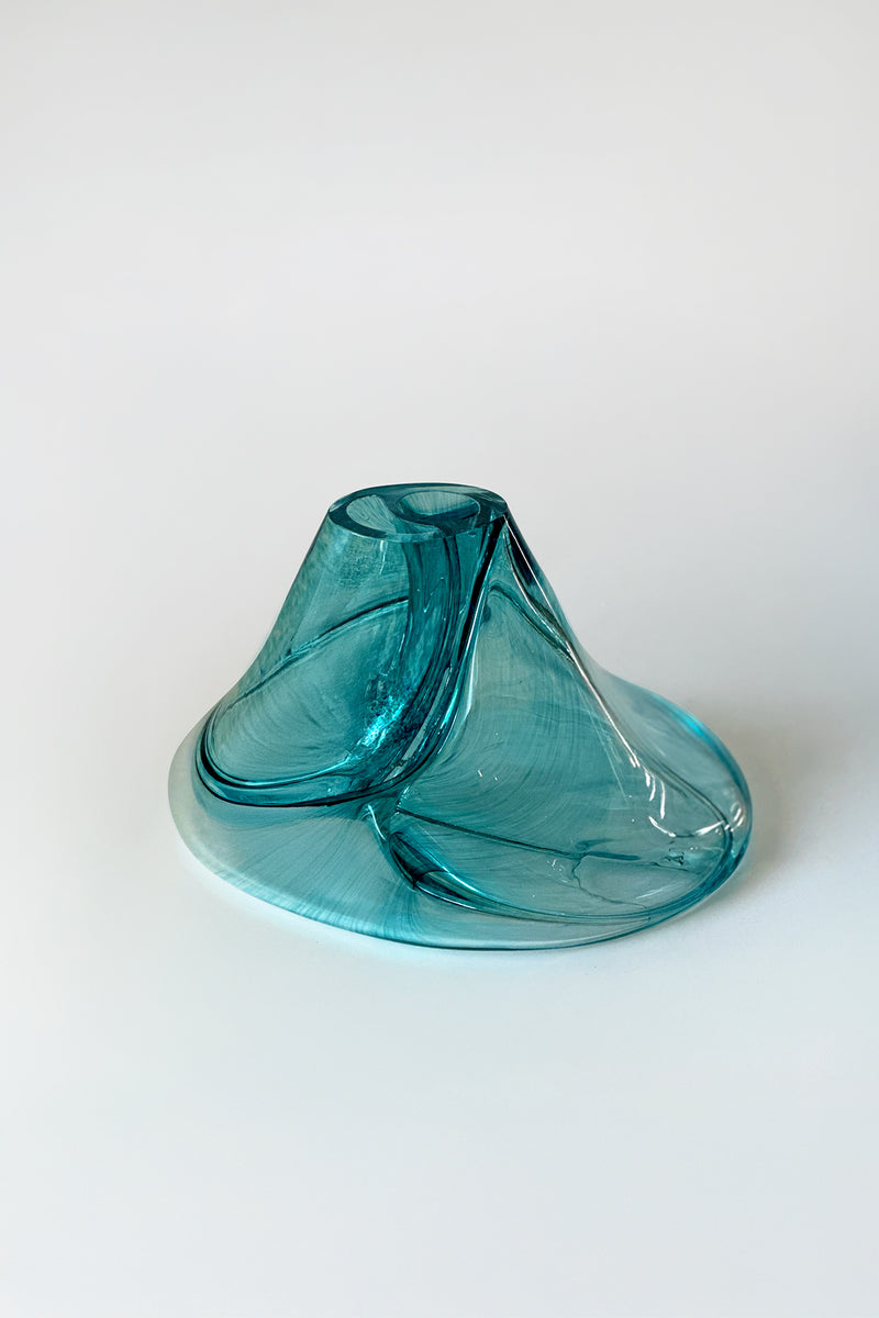 Elara Vase VI Blown Glass. Vase by Homa