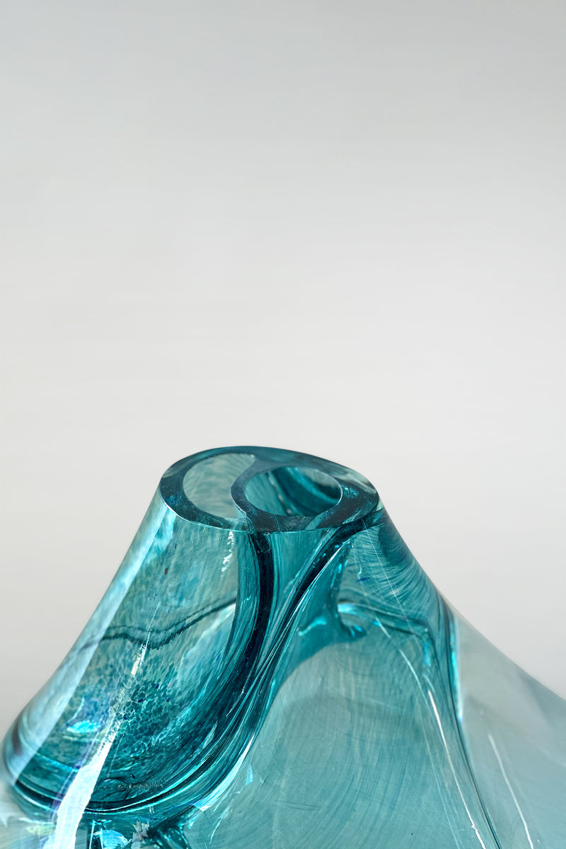 Elara Vase VI Blown Glass. Vase by Homa