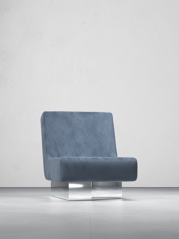 Iceberg Fireside Chair by ROCHE & FRÈRES