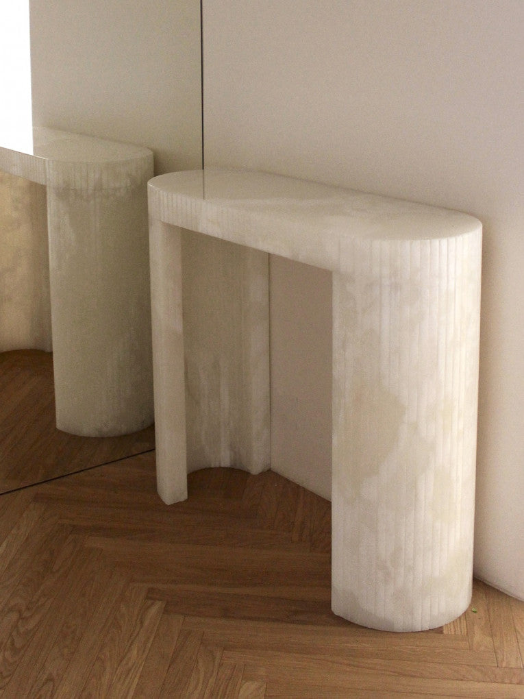 Luna Console by Marbera