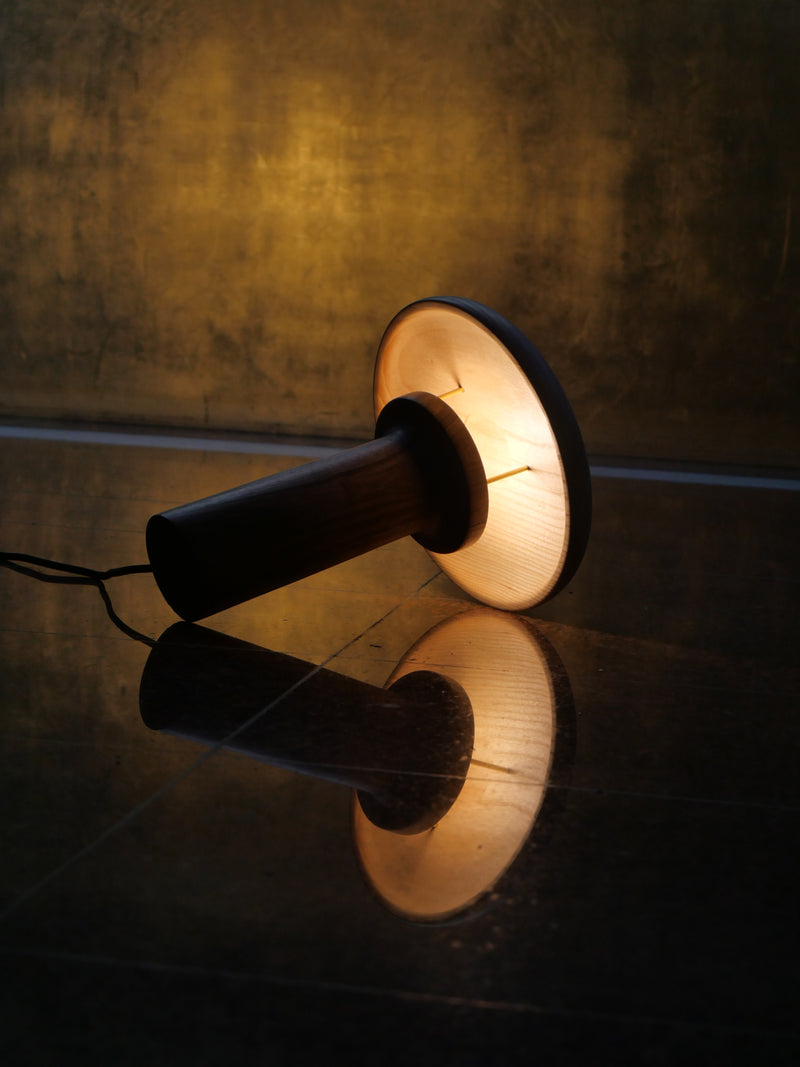 Horizon Table Lamp by ROCHE & FRÈRES