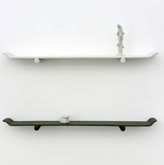 METAL SHELVES BY YASANCHE