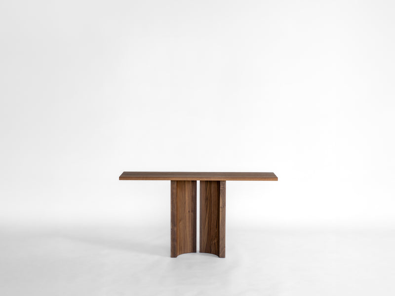 Aperta Console By Mokko