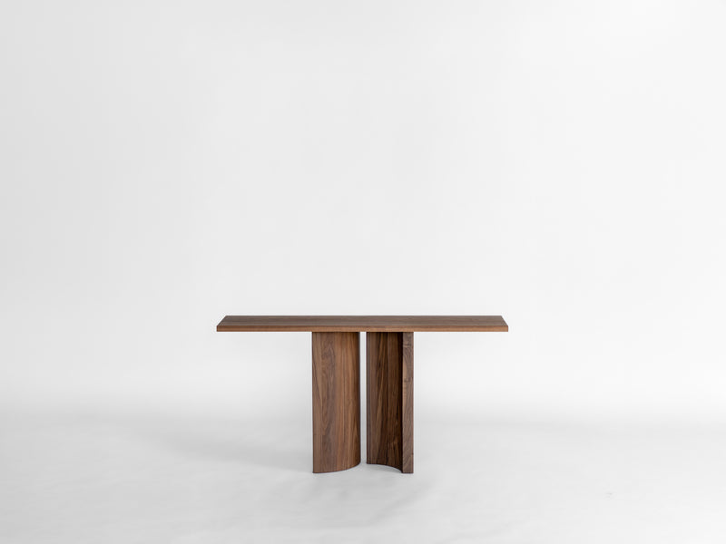 Aperta Console By Mokko