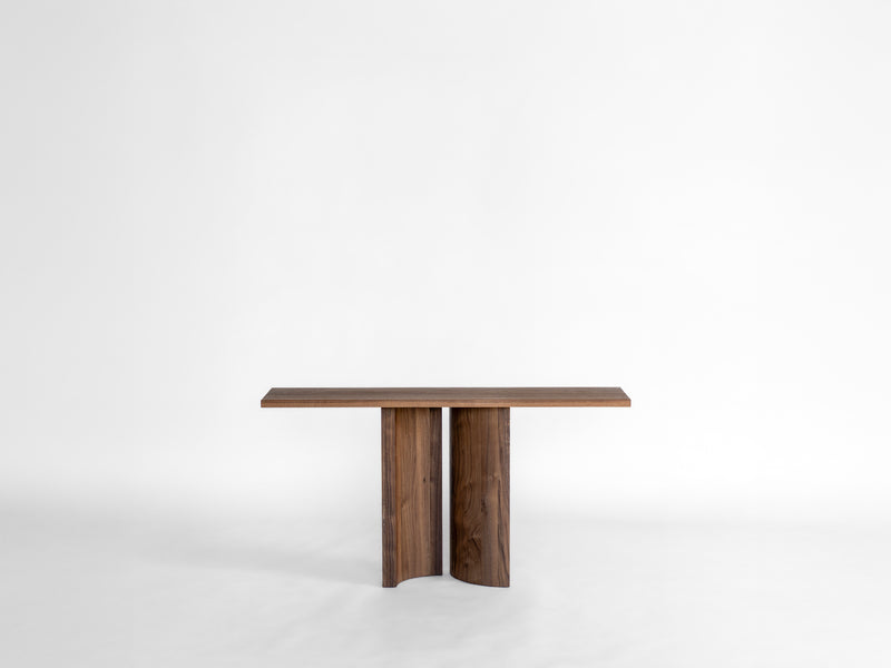Aperta Console By Mokko