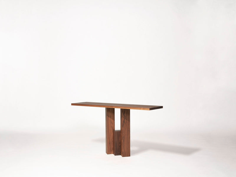FENESTRA CONSOLE By Mokko