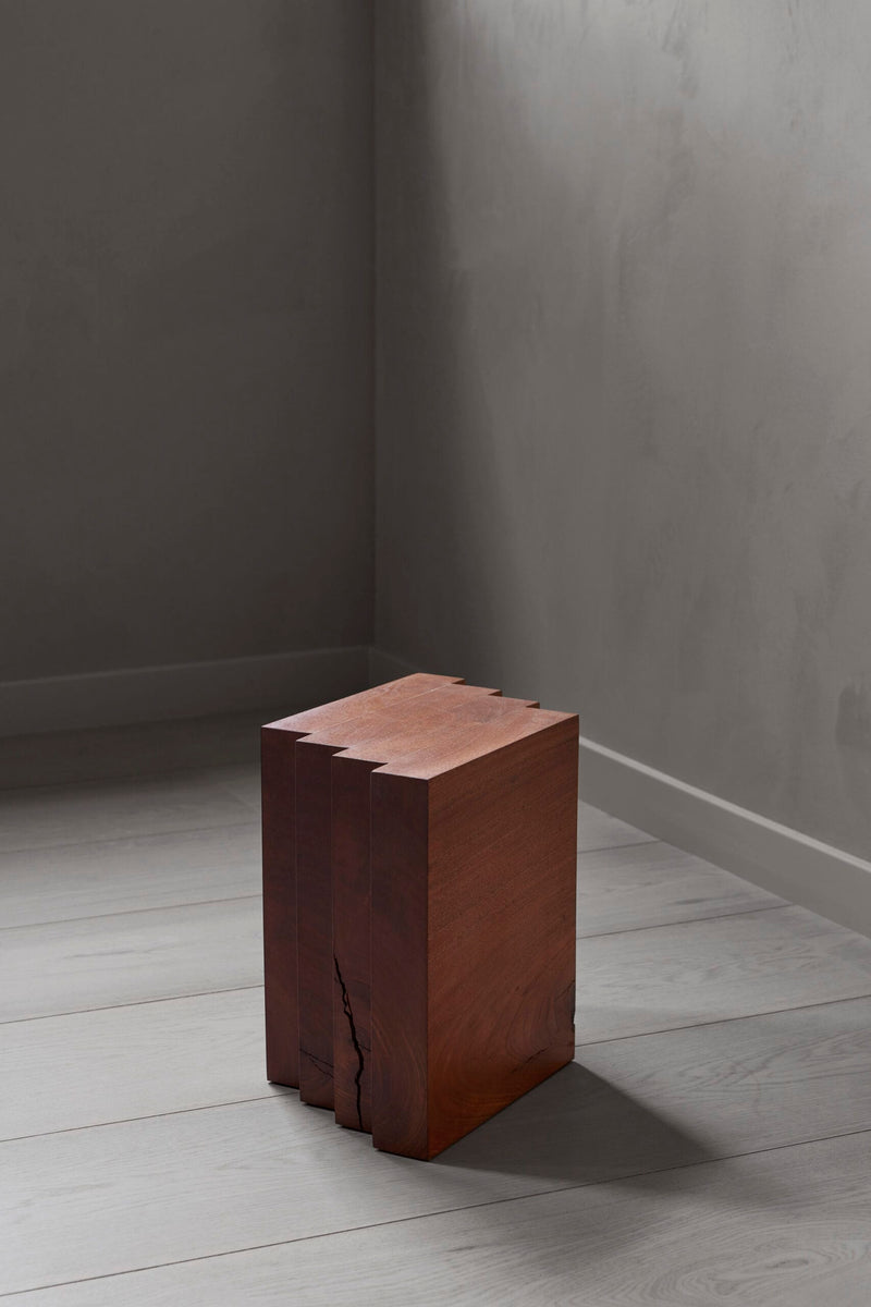 SCALAE SIDE TABLE By Mokko