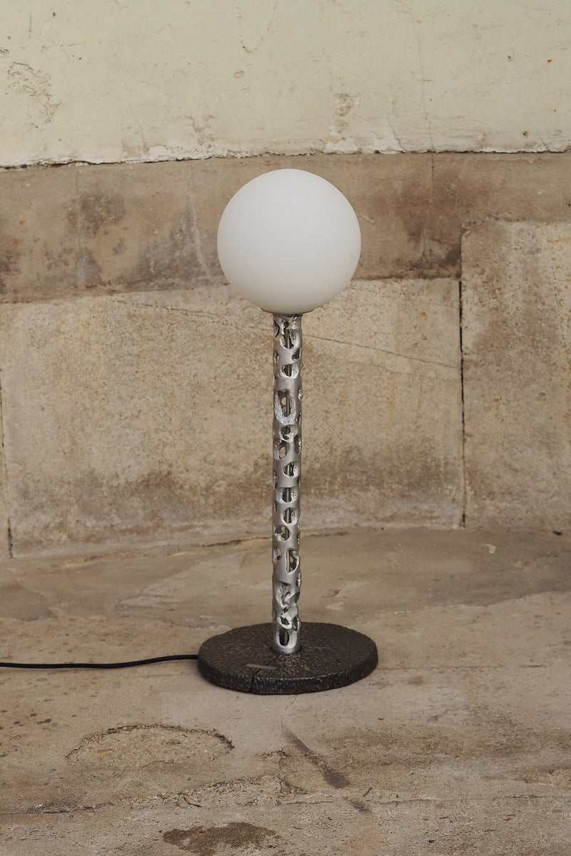 Soulmates Table lamp by Clément Thevenot