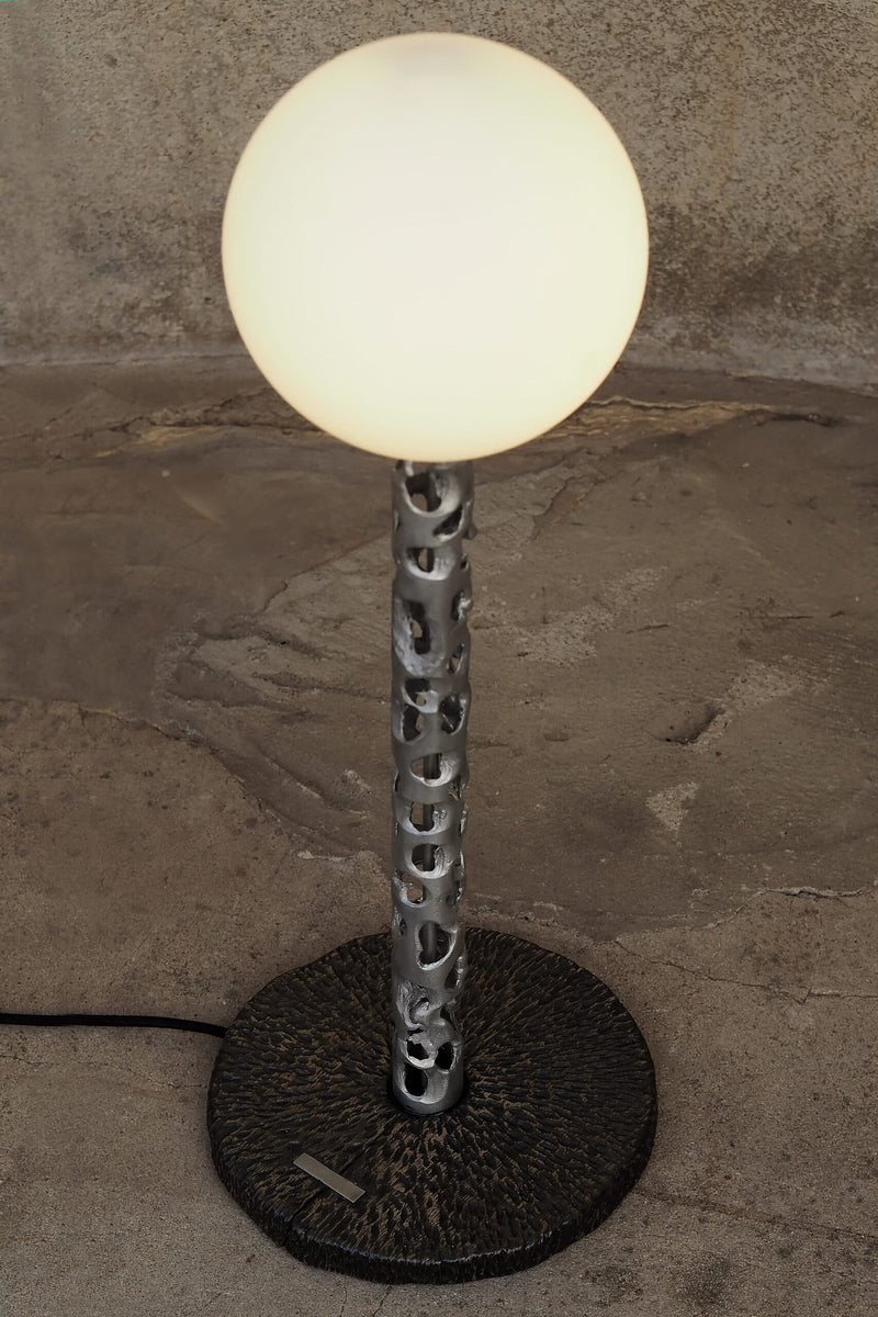 Soulmates Table lamp by Clément Thevenot