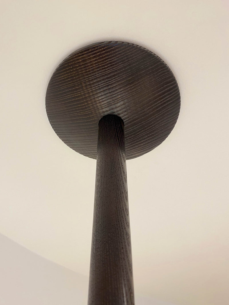 Pizzicato Floor to Ceiling Lamp by Wartel