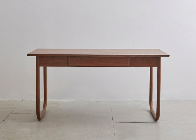 Peizi Desk by Bowen Liu Studio