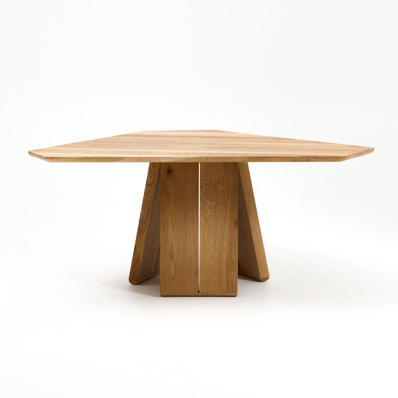 Perícia Dining Table by Project 213A