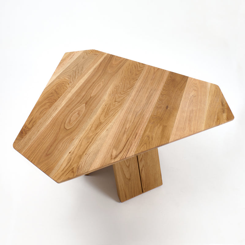 Perícia Dining Table by Project 213A