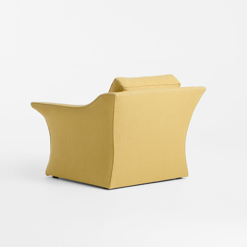 Perícia Lounge Chair by Project 213A