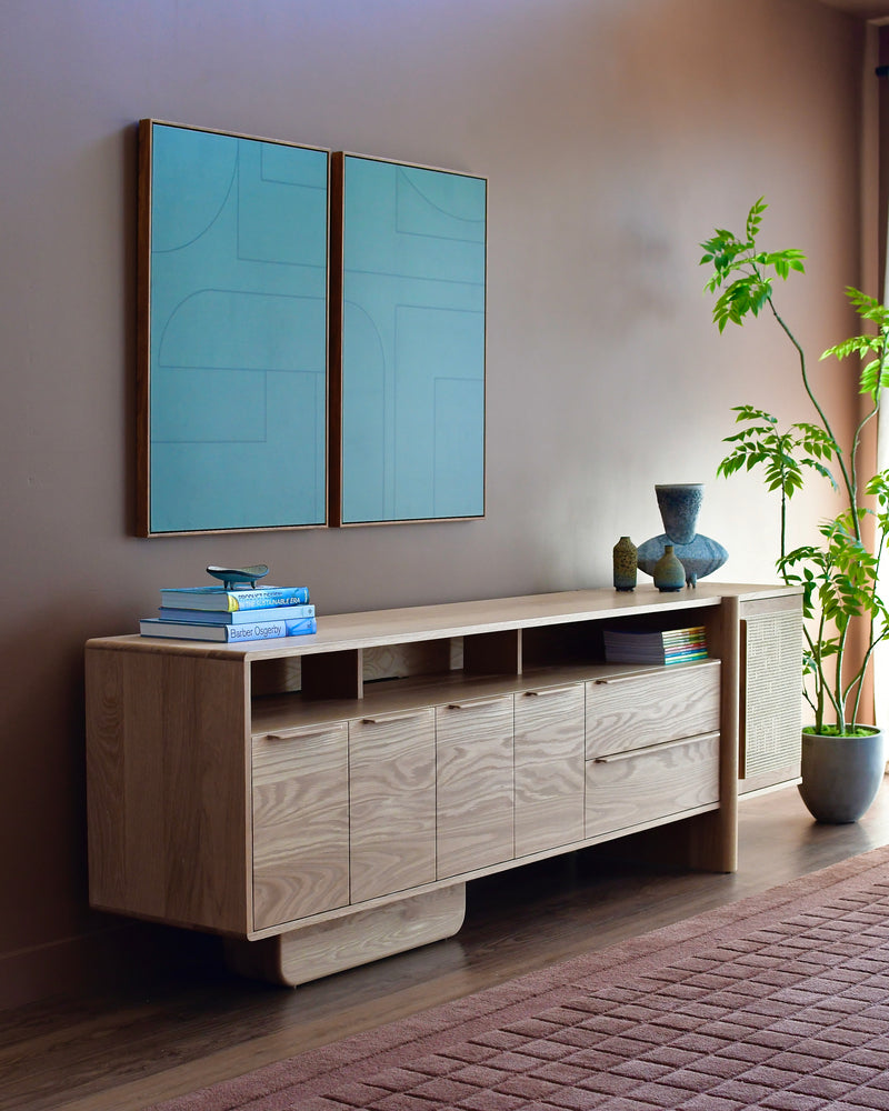 Sulaco Media Console by Last Ditch Design