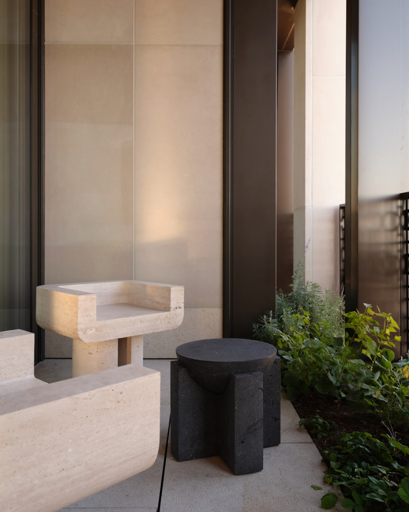 M_001 (Chair) by Monolith