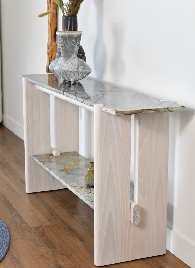 Sulaco Console by Last Ditch Design