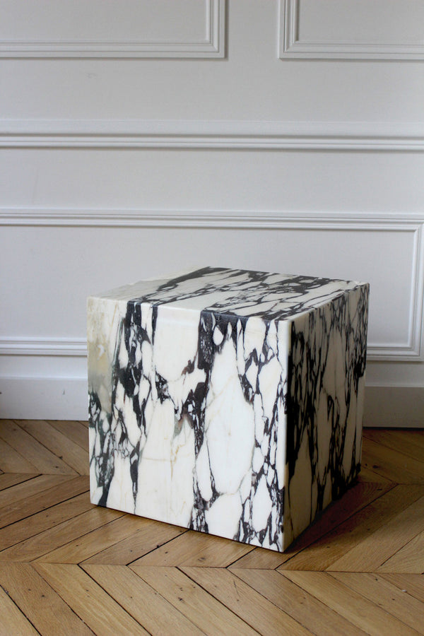 Onyx and Marble Cubes by Marbera