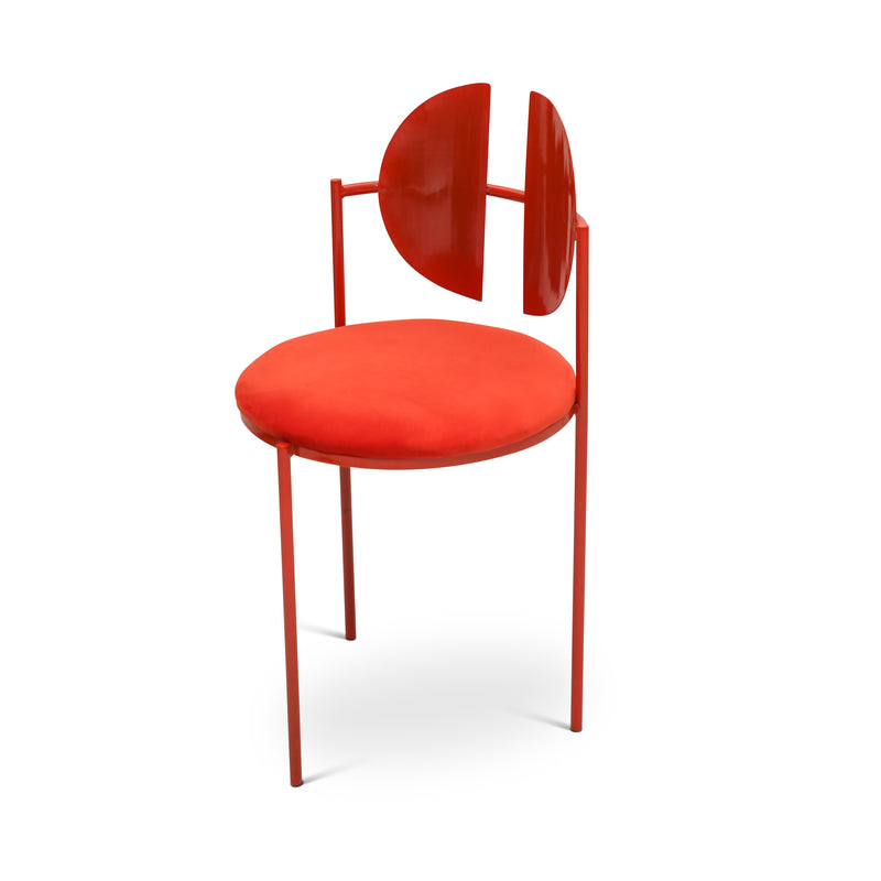 Qoticher Chair by Armombiedro Studio